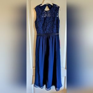 NWT Women's Navy Sleeveless Dress